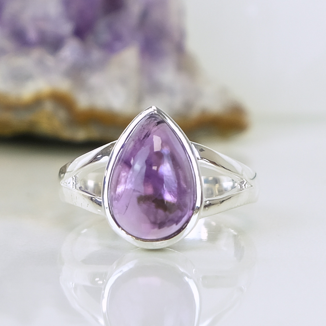 Silver and 2025 amethyst ring