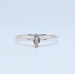 A labradorite minimal marquis gemstone ring in silver