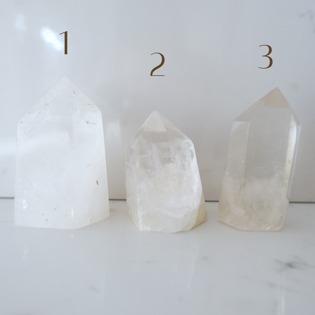 Clear quartz point