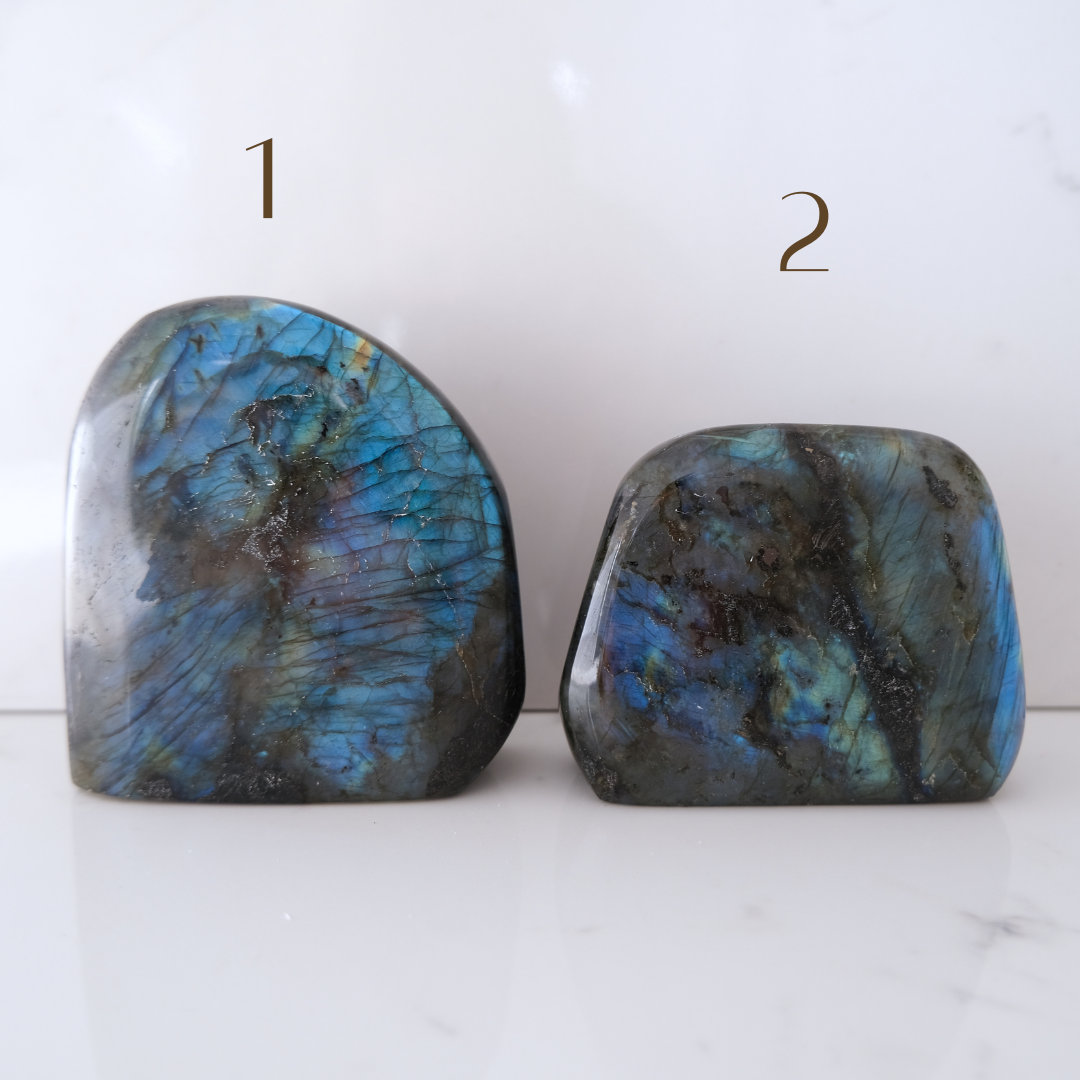 Labradorite freeform crystala