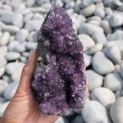 Amethyst geode