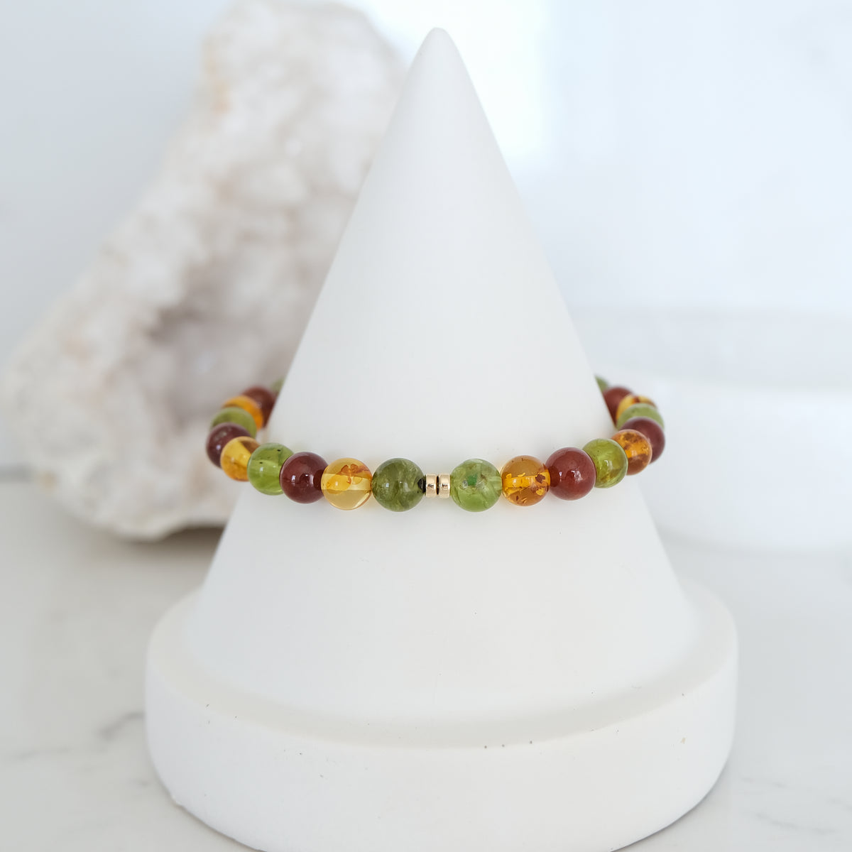Inner power gemstone bracelet in gold