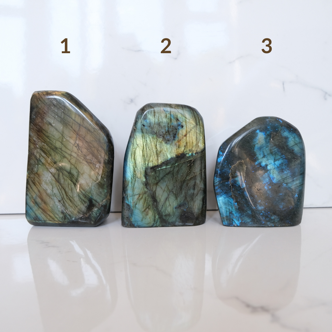 Labradorite freeform crystals
