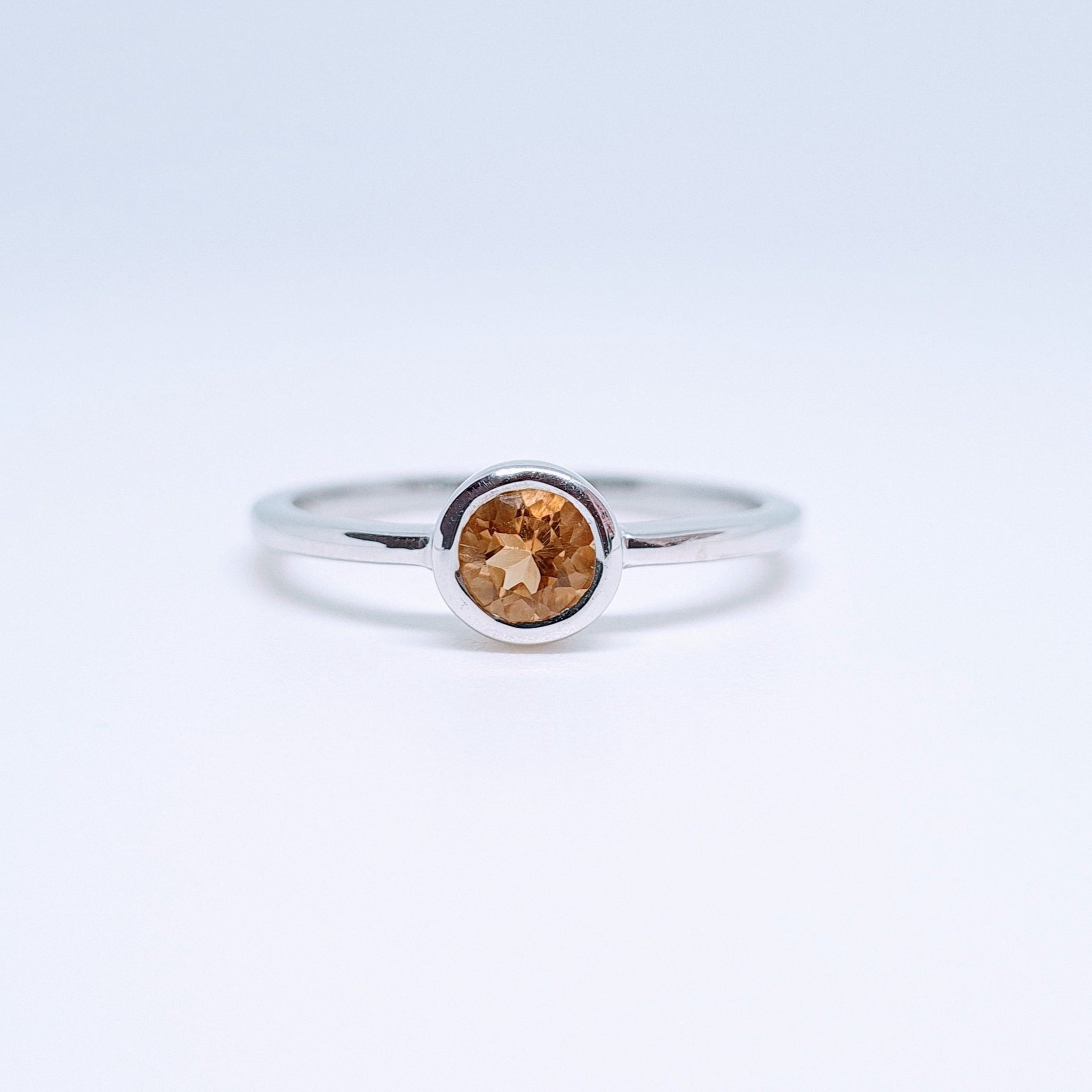 Citrine minimal circle gemstone ring in silver