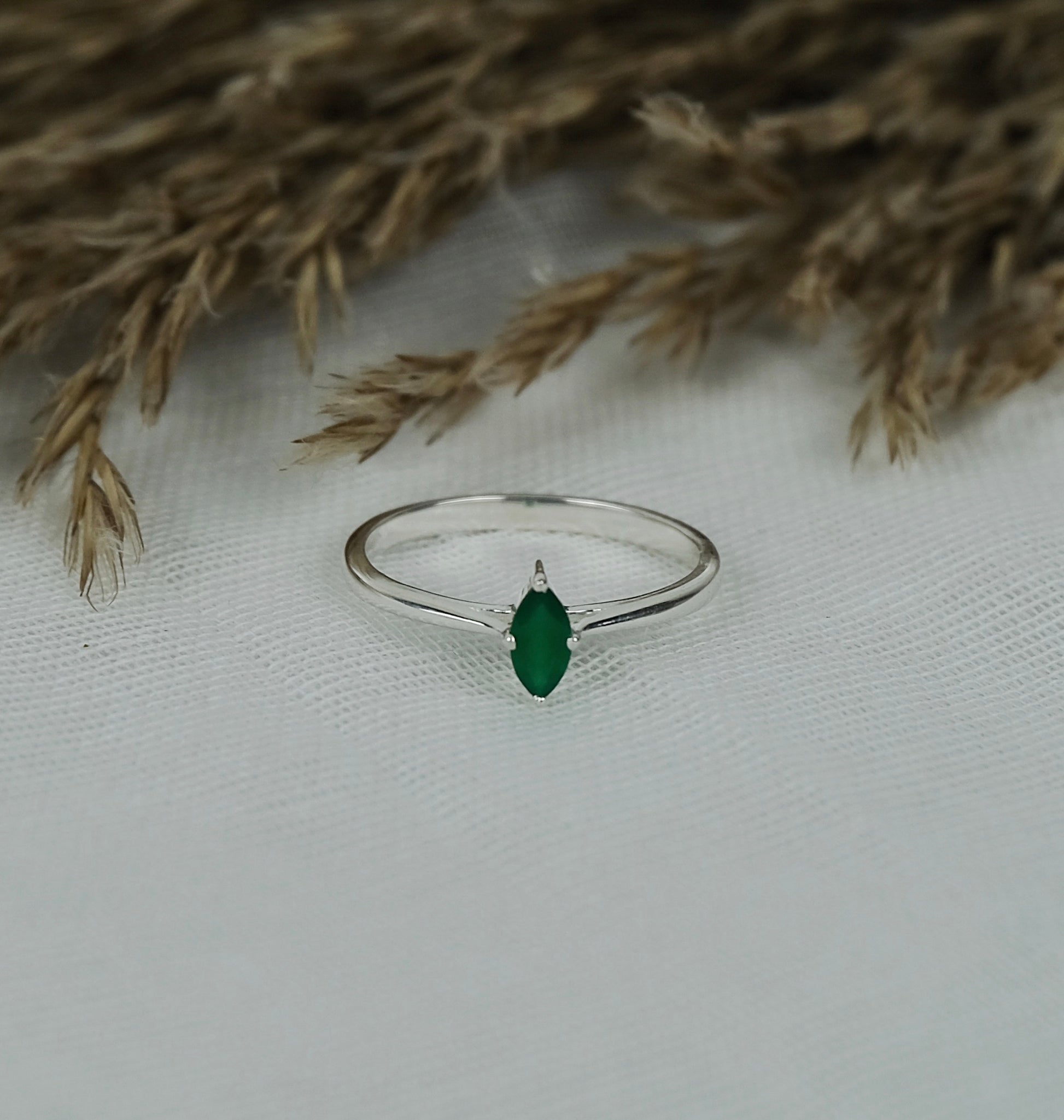 Green onyx minimal marquis gemstone ring in silver