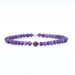 Amethyst gemstone bracelet in 4mm beads with silver accessories